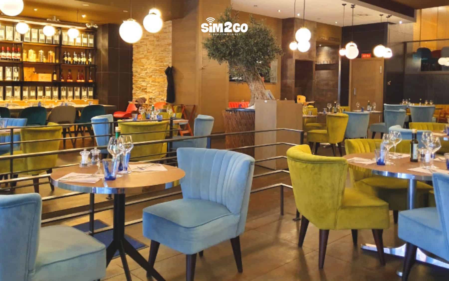 nha-hang-noi-tieng-voi-am-thuc-y-sang-tao-va-tinh-te