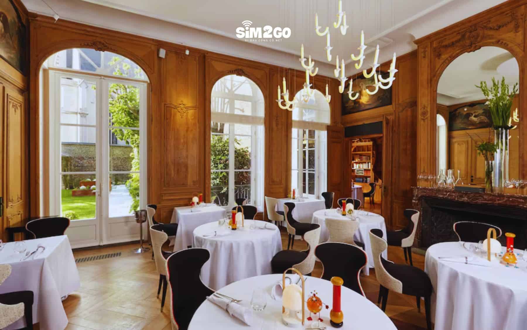 la-table-da-nhan-duoc-nhieu-giai-thuong-bao-gom-ca-mot-sao-michelin-guide