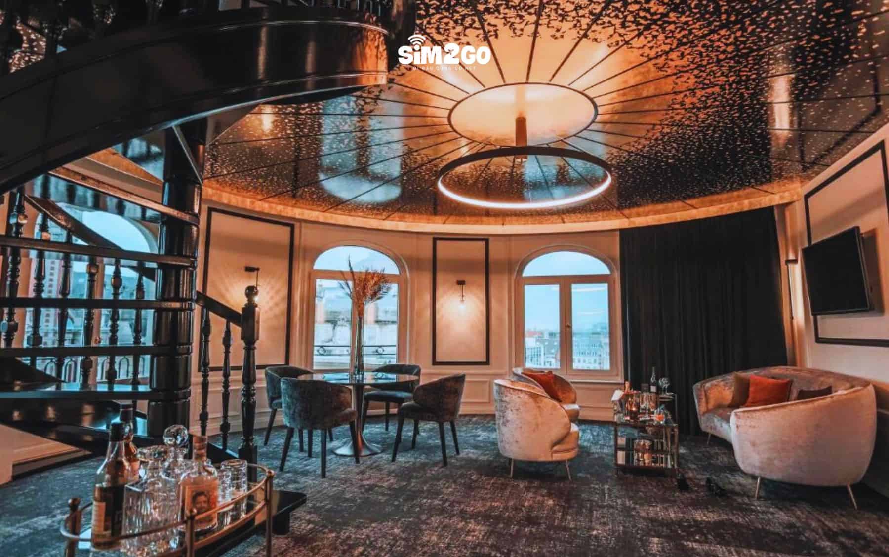 khach-san-carlton-o-lille-la-khach-san-4-sao-o-trung-tam-thanh-pho