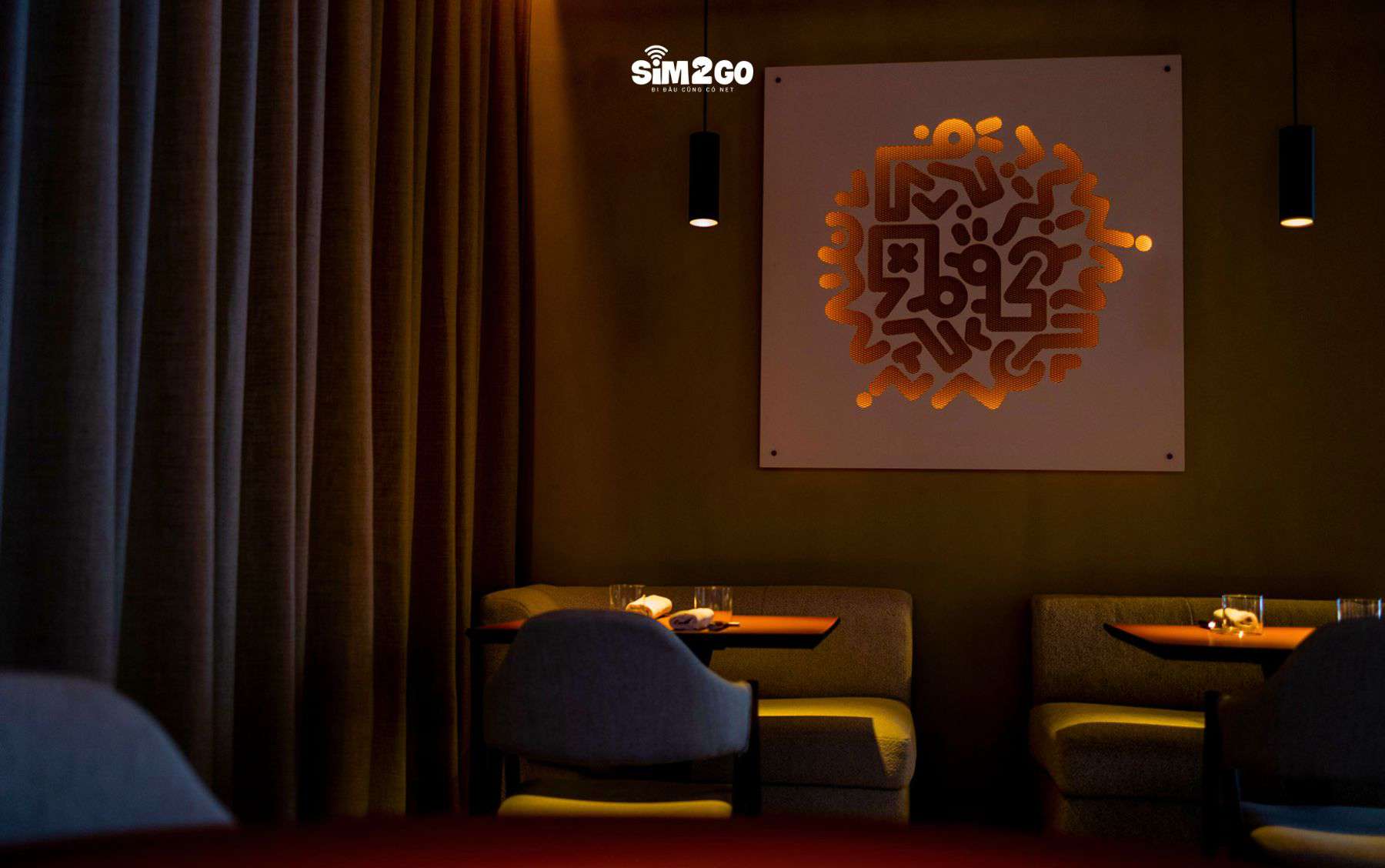 voi-tong-mau-toi-lam-nha-hang-nhe-nhang-am-cung