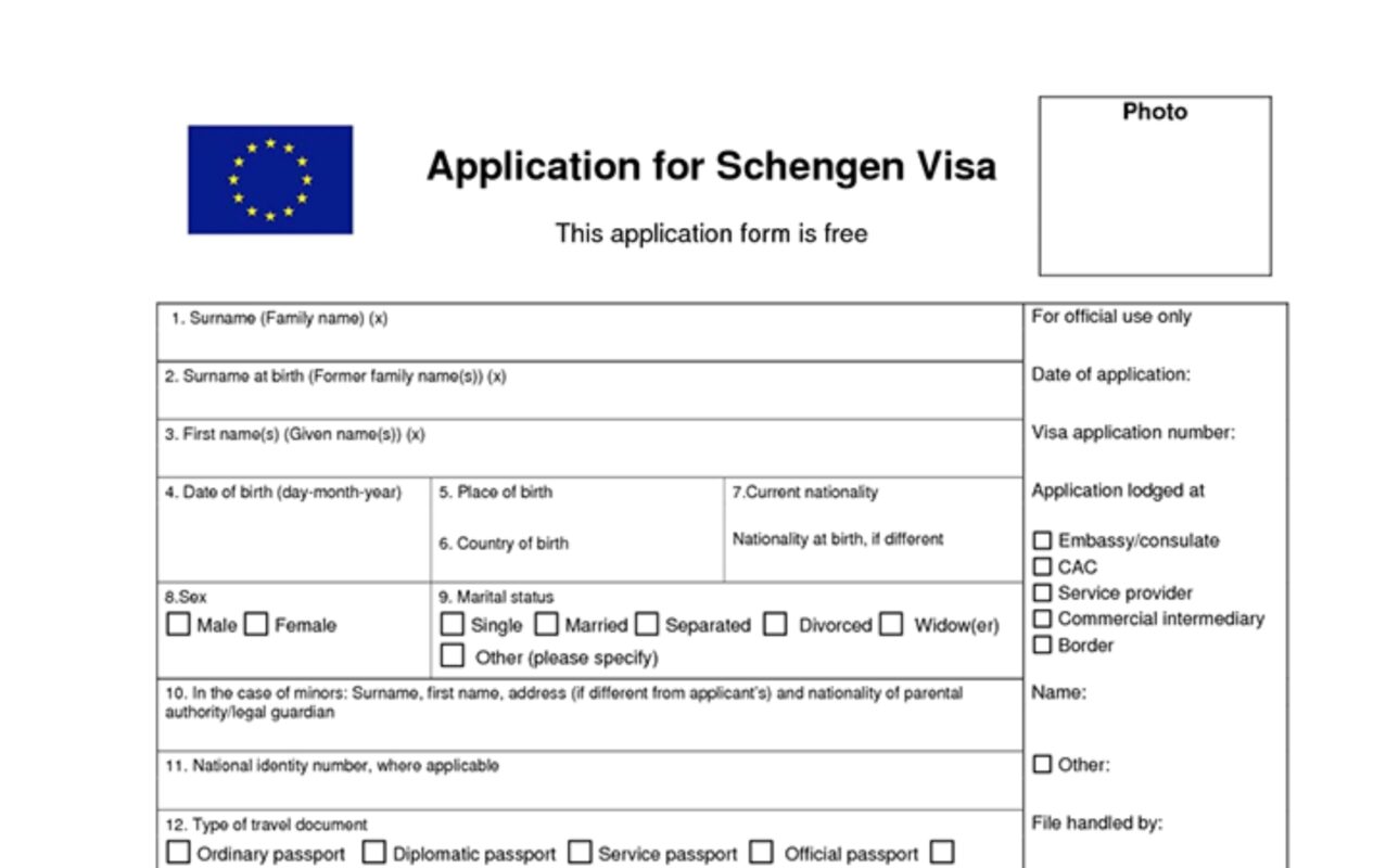 mot-phan-mau-don-xin-visa-du-lich-phap