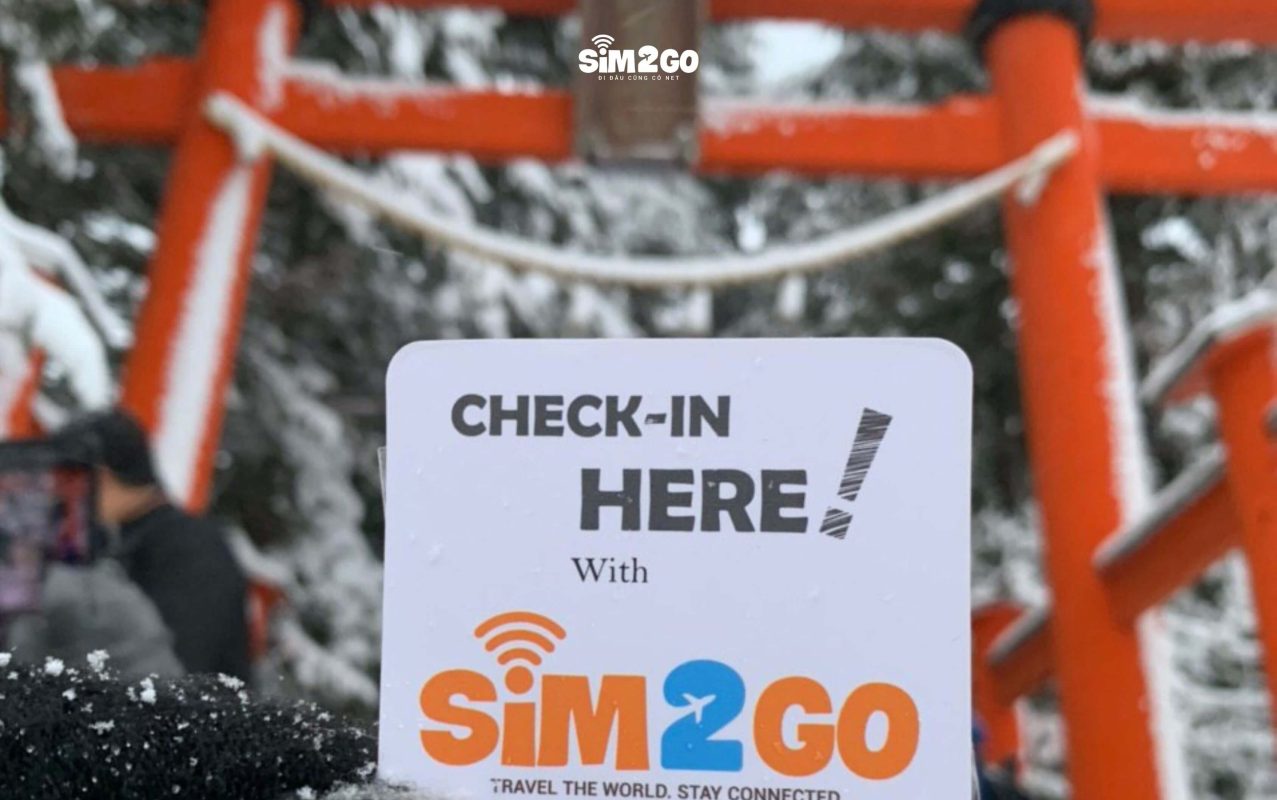Khach-hang-check-in-tai-nhat-ban-khi-su-dung-sim-nhat-ban-cua-sim2go 