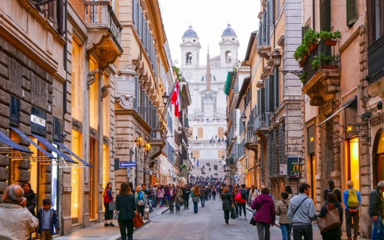 Di-bo-la-cach-di-chuyen-tot-nhat-de-co-the-kham-pha-Rome-tron-ven