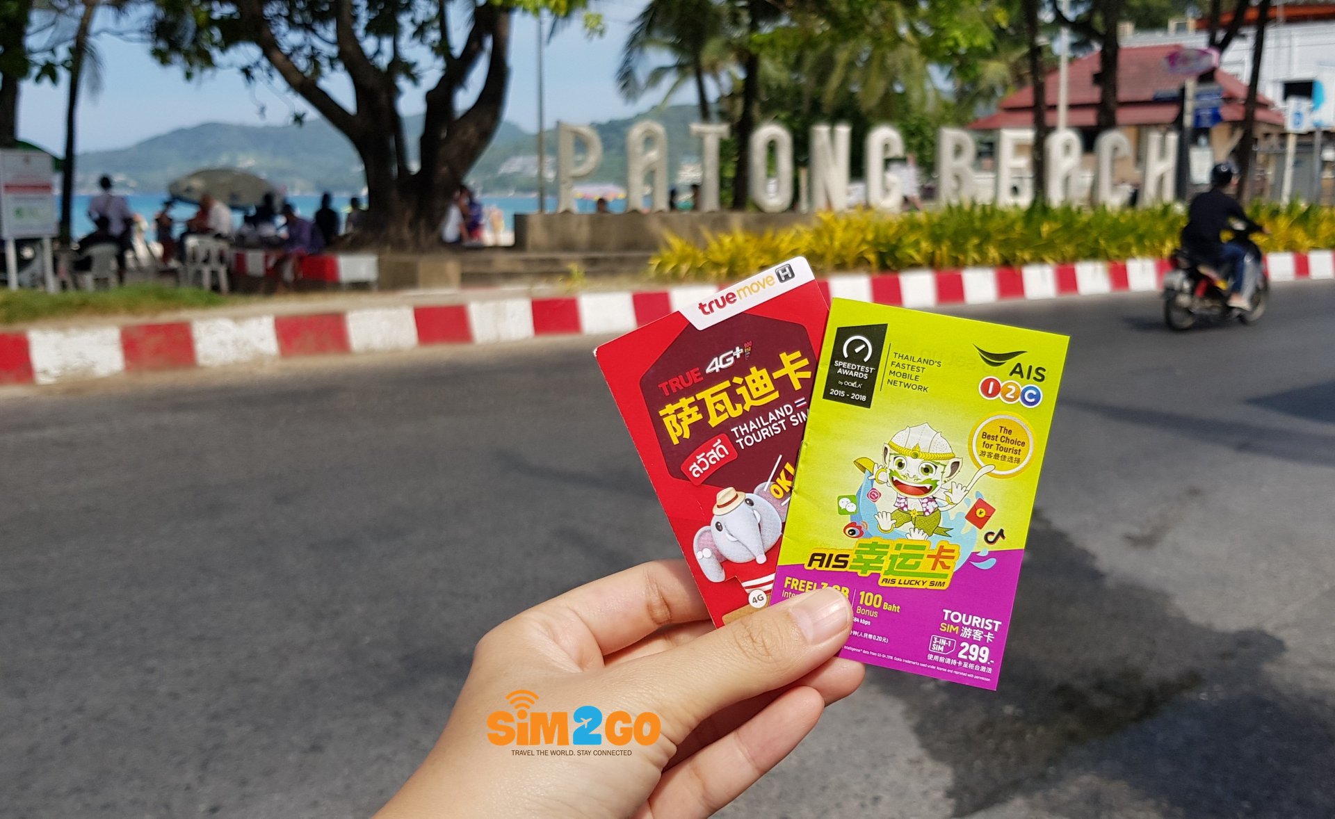 Khách hàng SIM2GO sử dụng SIM Thái Lan trong chuyến du lịch Phuket