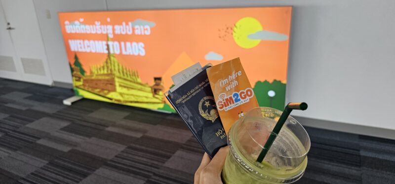 SIM2GO cùng khách vi vu sang Lào!