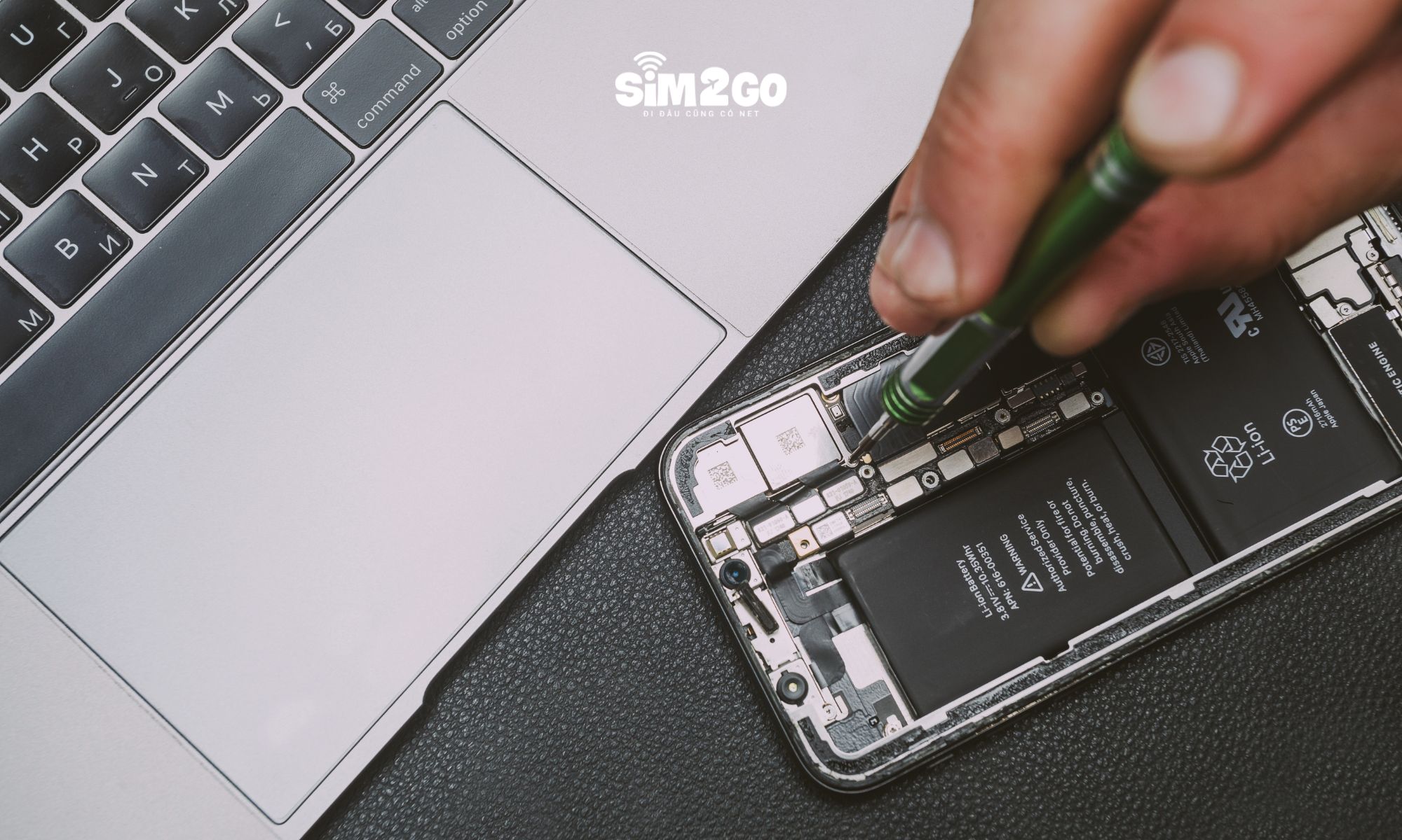 Kiểm tra kỹ lịch sử sửa chữa và nguồn gốc trước khi mua iPhone cũ