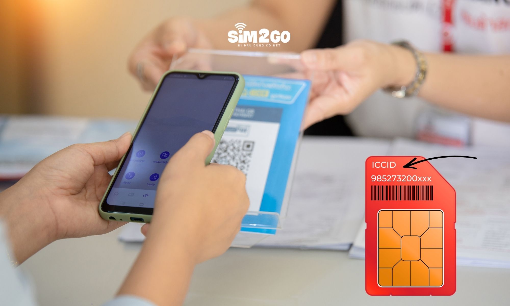Lưu lại mã ICCID và thông tin kích hoạt trước khi lắp SIM vào điện thoại